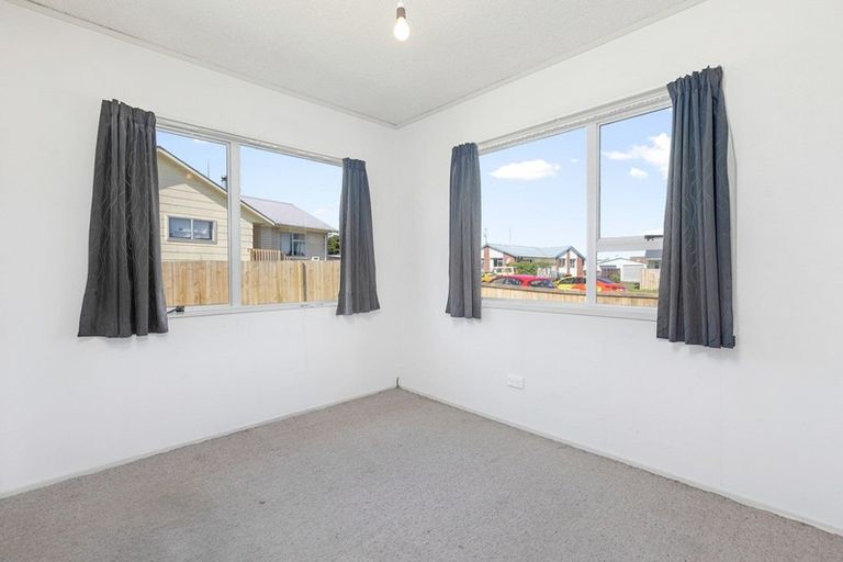 Photo of property in 14 Tahara Crescent, Mount Maunganui, 3116