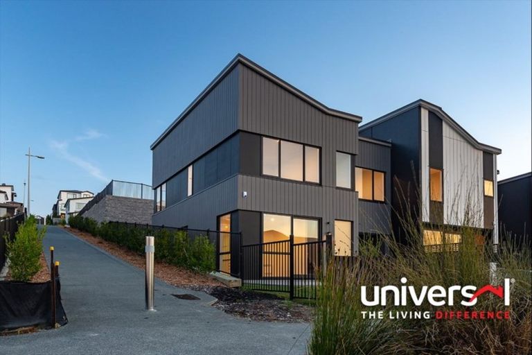 Photo of property in 16 Karengo Street, Long Bay, Auckland, 0630