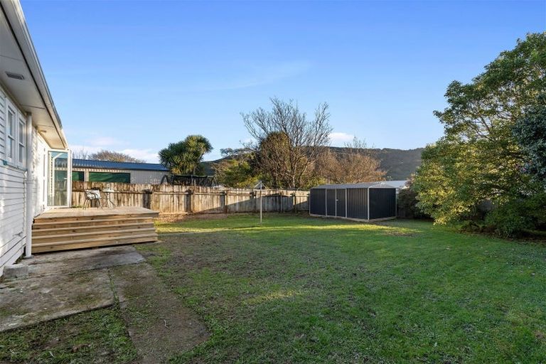 Photo of property in 58 Coast Road, Wainuiomata, Lower Hutt, 5014