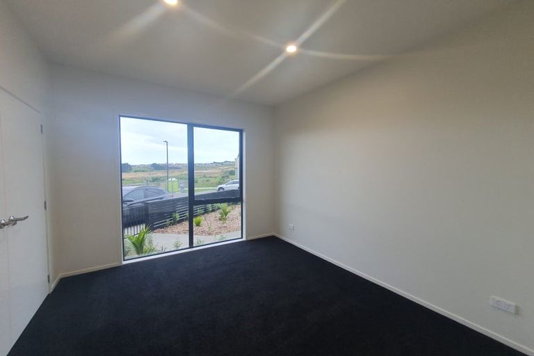 Photo of property in 12 Long George Drive, Totara Park, Auckland, 2019