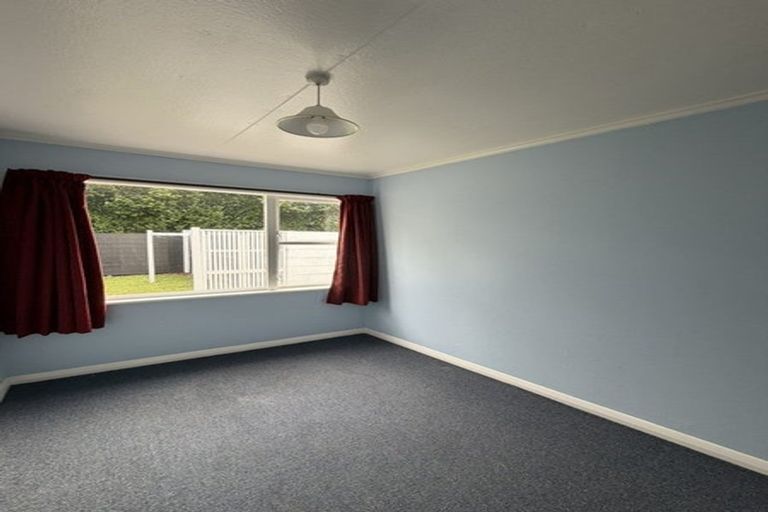 Photo of property in 130a Main Road North, Woodend, 7610