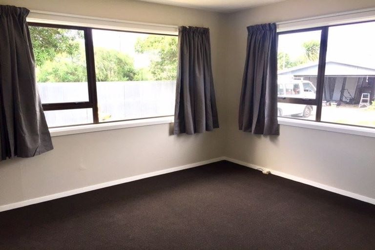 Photo of property in 856 Halswell Junction Road, Islington, Christchurch, 8042