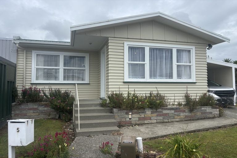 Photo of property in 5 Sherwood Place, Levin, 5510