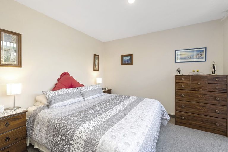 Photo of property in 3b Heihei Place, Paraparaumu, 5032