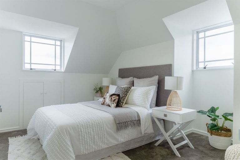 Photo of property in 99a Avonhead Road, Avonhead, Christchurch, 8042