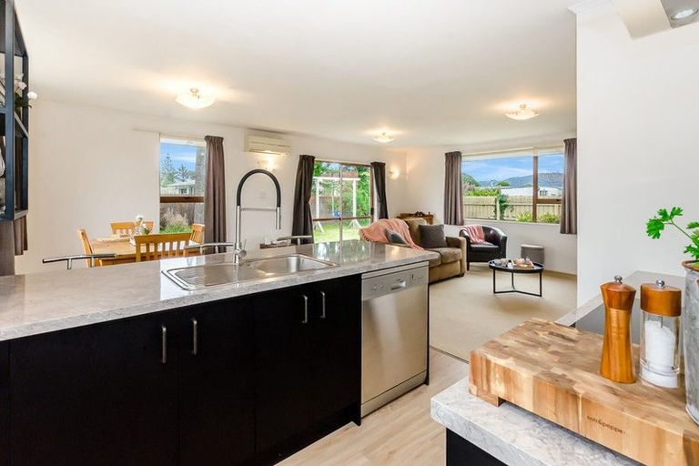 Photo of property in 62b Mazengarb Road, Paraparaumu Beach, Paraparaumu, 5032