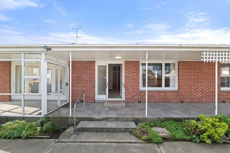 Photo of property in 5 Mccorkindale Place, Shirley, Christchurch, 8061