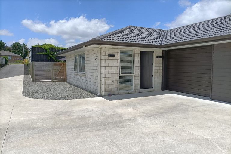 Photo of property in 24 Benmore Crescent, Pyes Pa, Tauranga, 3112