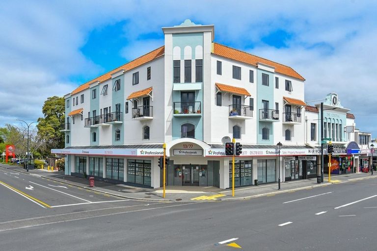 Photo of property in 11/77 Saint George Street, Papatoetoe, Auckland, 2025