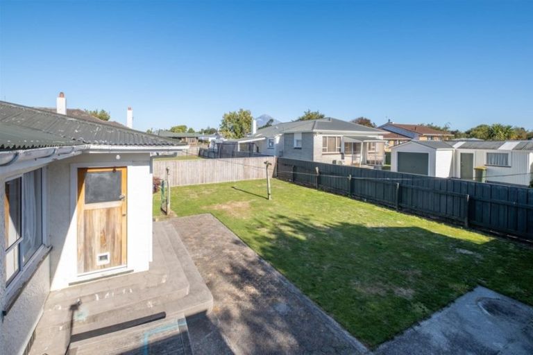 Photo of property in 8 Seyton Street, Stratford, 4332