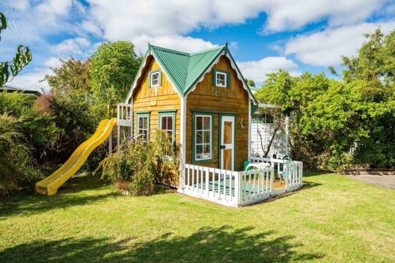 Photo of property in 25 Saint Marys Road, Waipu, 0510