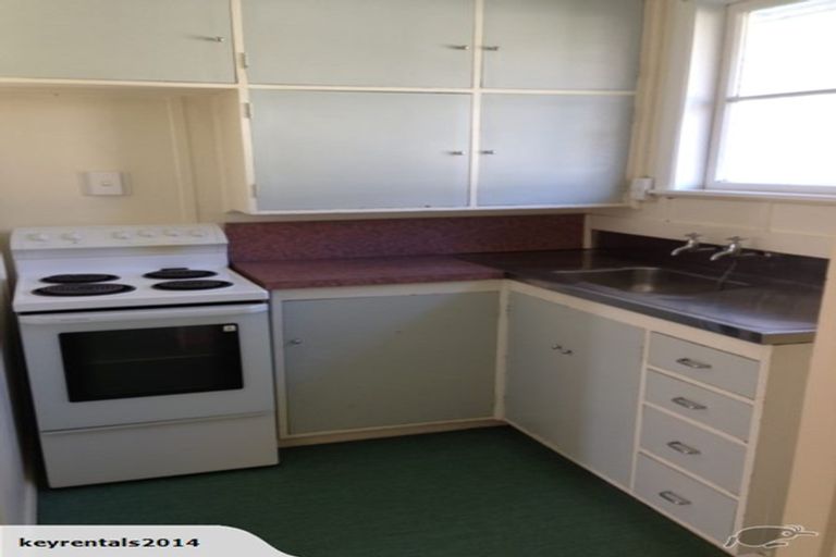 Photo of property in 78-80 Strand Crescent, Naenae, Lower Hutt, 5011