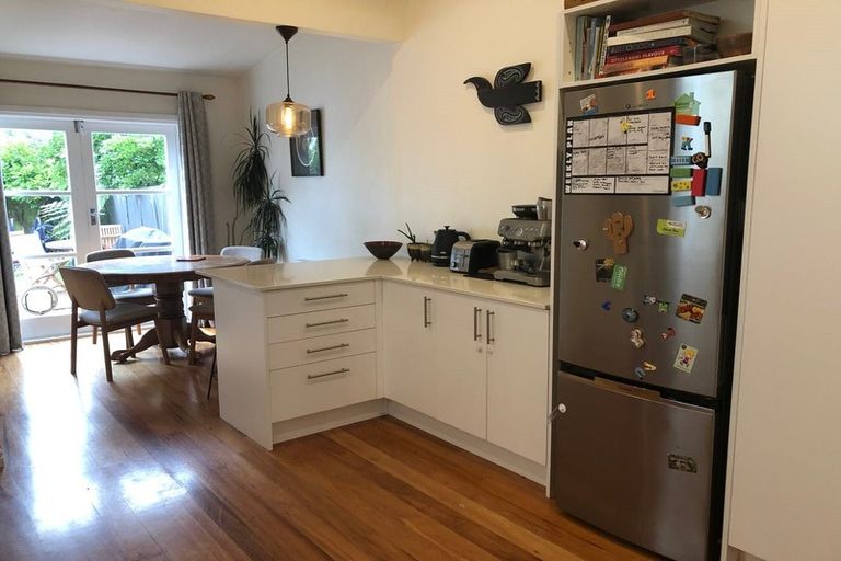 Photo of property in 160a Tasman Street, Mount Cook, Wellington, 6021