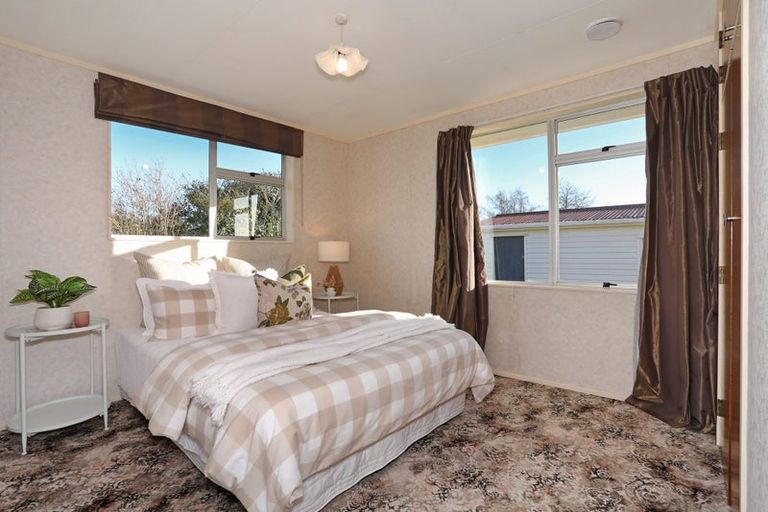 Photo of property in 1 Edward Street, Bulls, 4818