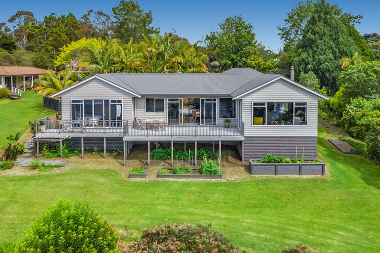 Photo of property in 64b Mission Road, Kerikeri, 0230