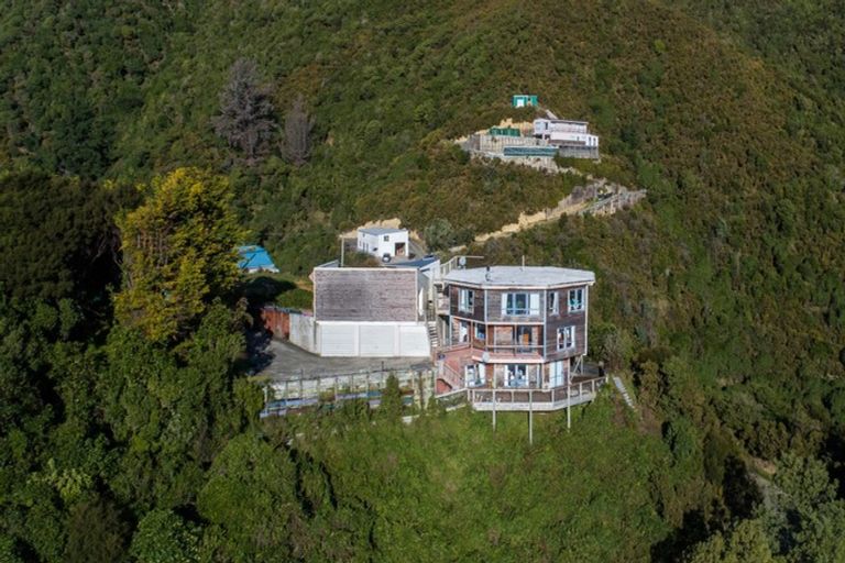 Photo of property in 9 Cooks Ridge, Waikawa, Picton, 7281