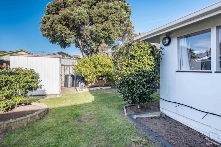 Photo of property in 2/50 Devonshire Road, Miramar, Wellington, 6022
