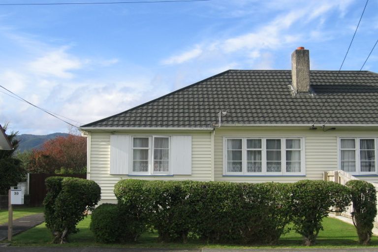 Photo of property in 32 Taita Drive, Avalon, Lower Hutt, 5011