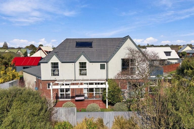 Photo of property in 12 Chilwell Place, Halswell, Christchurch, 8025