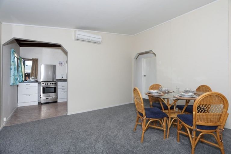 Photo of property in 10 Vera Street, Marton, 4710