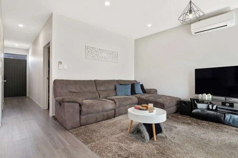 Photo of property in 9 Pasla Close, Papakura, 2110