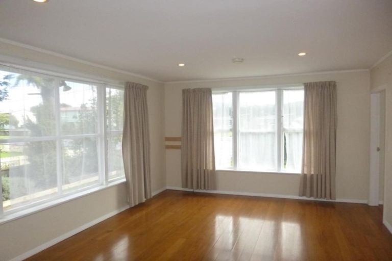 Photo of property in 1/402 Cambridge Terrace, Naenae, Lower Hutt, 5011