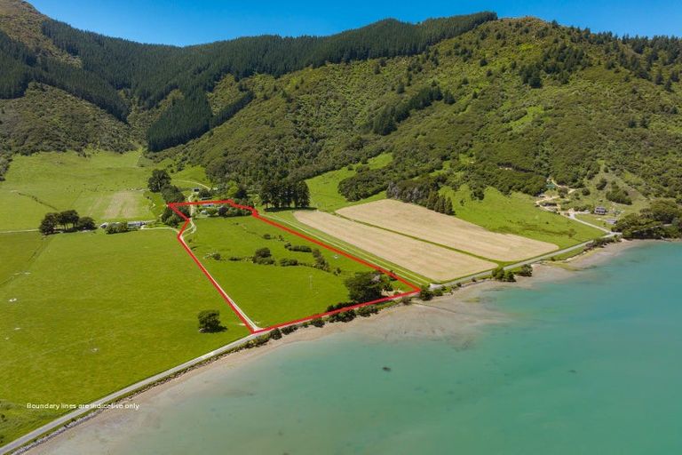 Photo of property in 5580 Kenepuru Road, Waitaria Bay, Marlborough Sounds, 7282