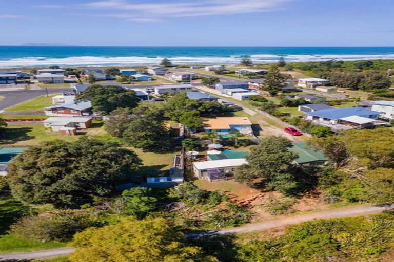 Photo of property in 292d Seaforth Road, Waihi Beach, 3611