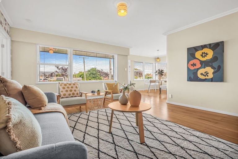 Photo of property in 1 Kingsley Street, St Andrews, Hamilton, 3200