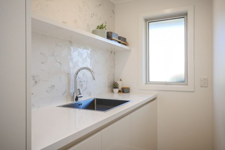 Photo of property in 3 White Hart Lane, Mosgiel, 9024