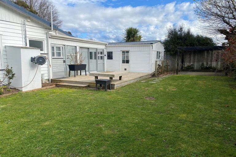 Photo of property in 10 Bentinck Street, Wallaceville, Upper Hutt, 5018
