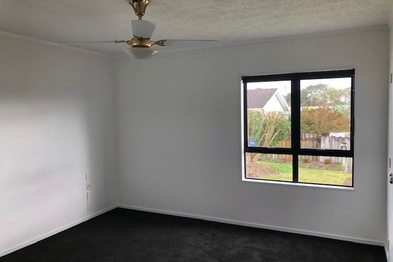 Photo of property in 16 Dixon Road, Fitzroy, Hamilton, 3206