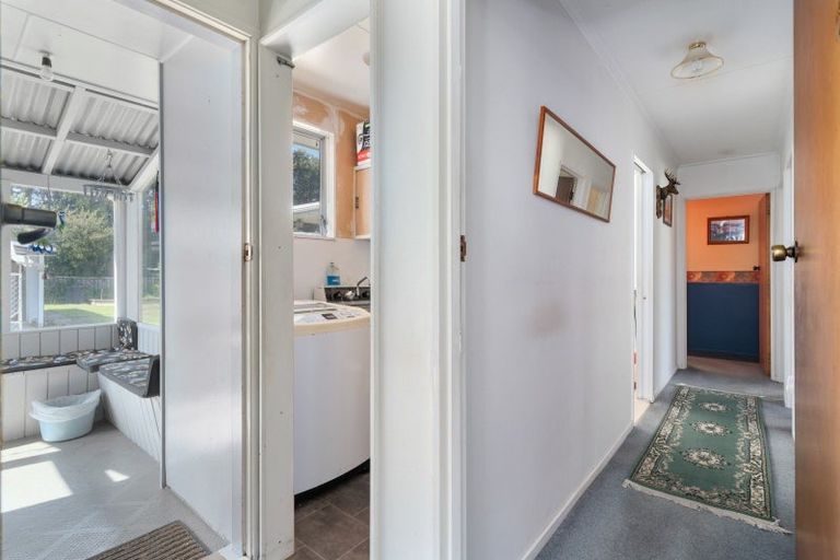 Photo of property in 13 Deller Drive, Carterton, 5713