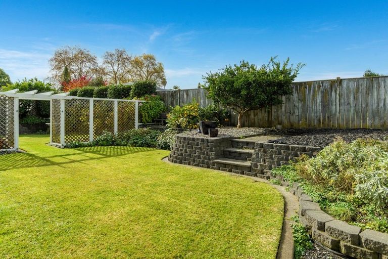 Photo of property in 32 Castlewold Drive, Bethlehem, Tauranga, 3110