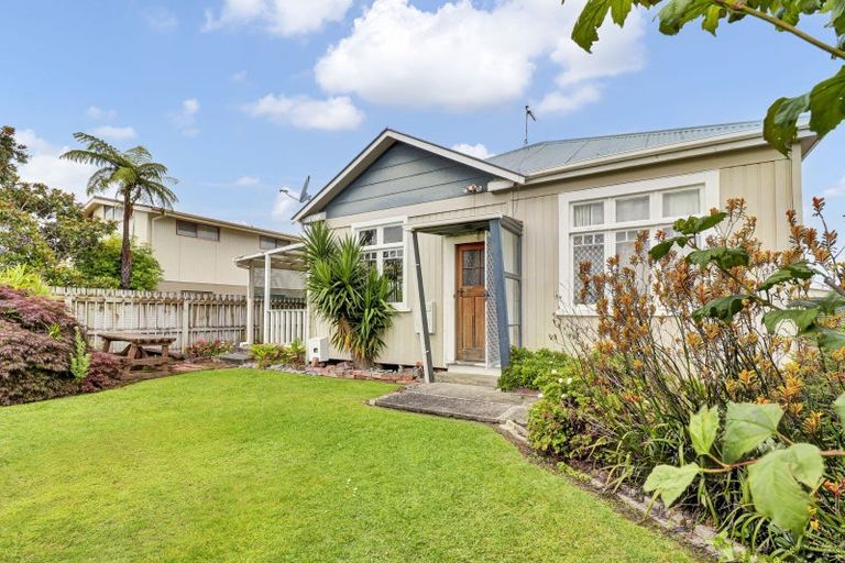 Photo of property in 68 Macdonald Street, Elgin, Gisborne, 4010