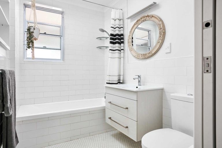 Photo of property in 1 Patiti Street, Mangapapa, Gisborne, 4010