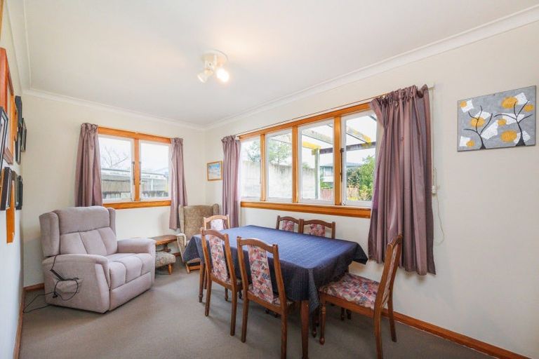 Photo of property in 62 Guy Avenue, Takaro, Palmerston North, 4410
