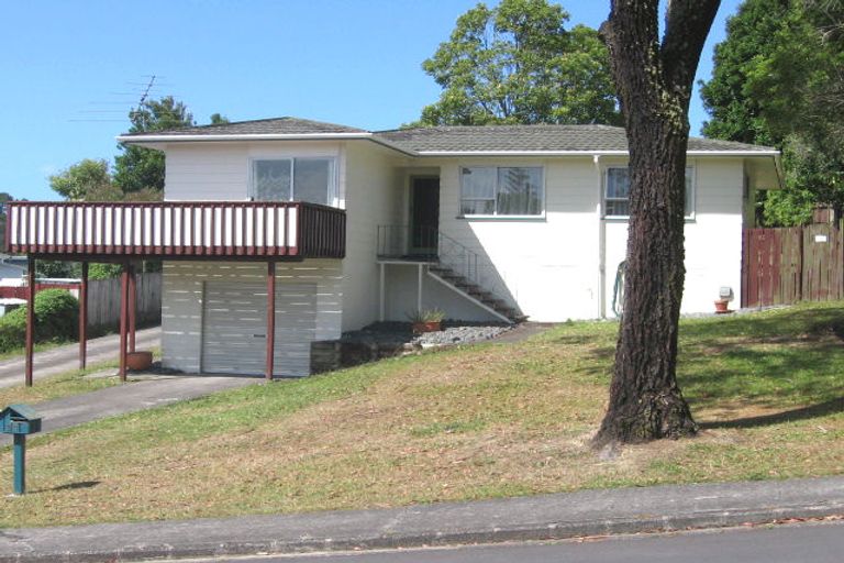 Photo of property in 27 Cantina Avenue, Bayview, Auckland, 0629