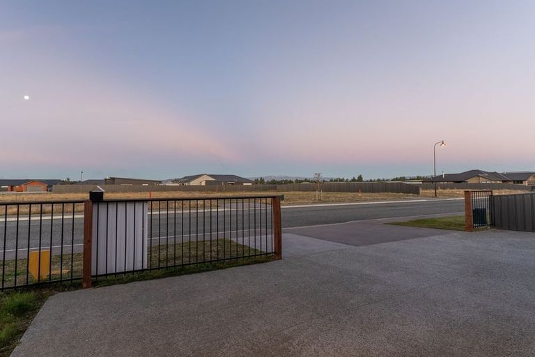 Photo of property in 48 Lakeland Avenue, Twizel, 7901