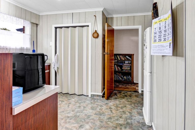 Photo of property in 433 Broadway, Stratford, 4332