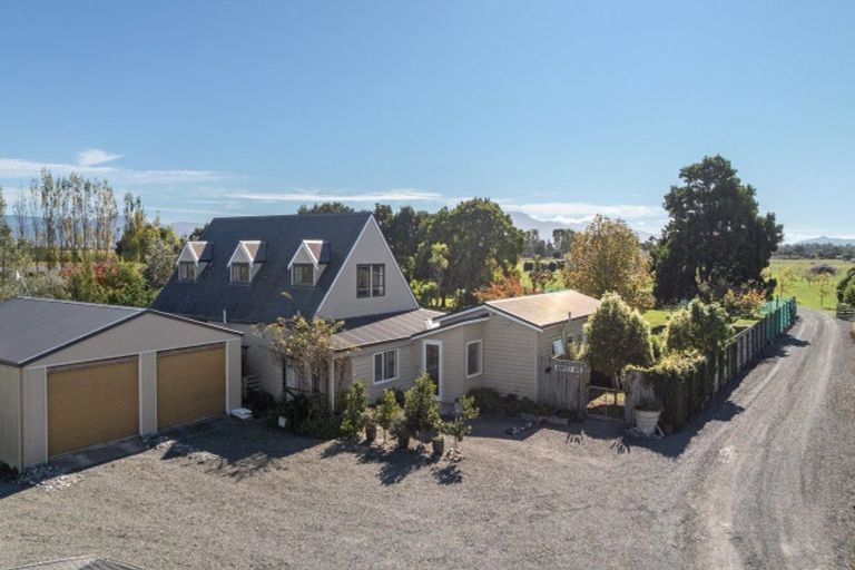 Photo of property in 737 Dillons Point Road, Dillons Point, Blenheim, 7273