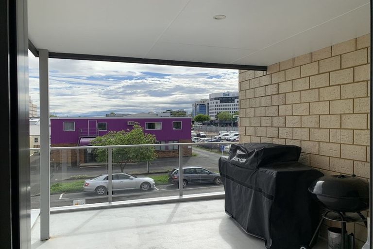 Photo of property in 2/7 Vialou Street, Hamilton Central, Hamilton, 3204