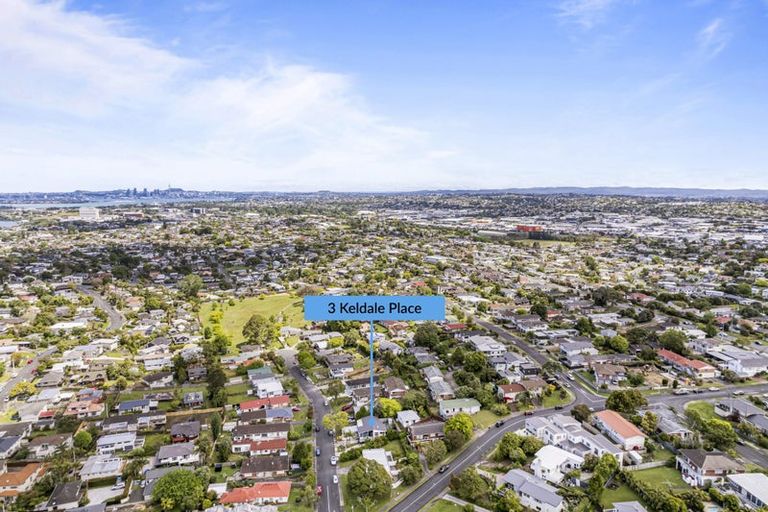 Photo of property in 3 Keldale Place, Forrest Hill, Auckland, 0620