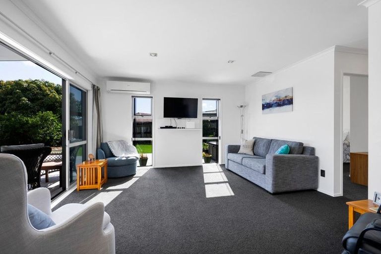 Photo of property in 4 Coby Sydney Drive, Bell Block, New Plymouth, 4312