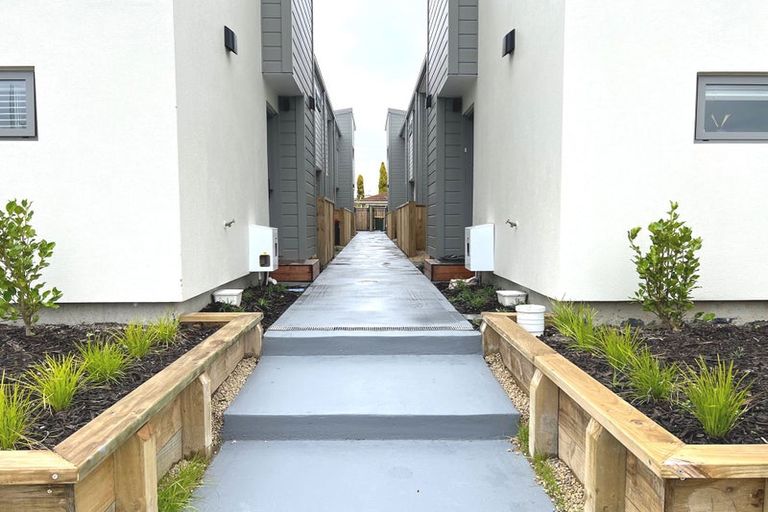 Photo of property in 11/5 Taine Street, Taita, Lower Hutt, 5011