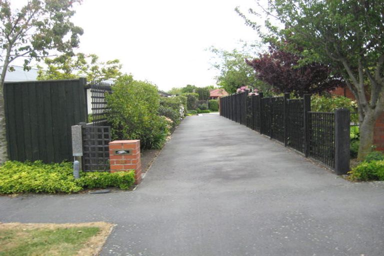 Photo of property in 70a Englefield Road, Northwood, Christchurch, 8051