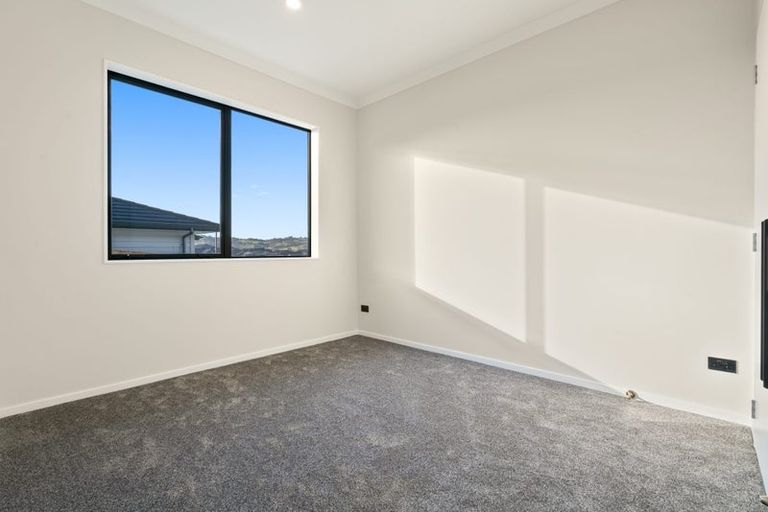 Photo of property in 5 Viv Green Place, Pokeno, 2402