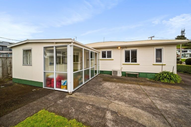Photo of property in 11b Havelock Place, Blagdon, New Plymouth, 4310