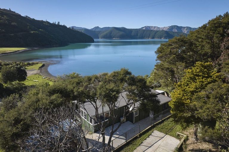 Photo of property in 16 Hakahaka Road, Port Underwood, Picton, 7281