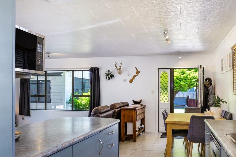 Photo of property in 96 Hyde Avenue, Richmond Heights, Taupo, 3330